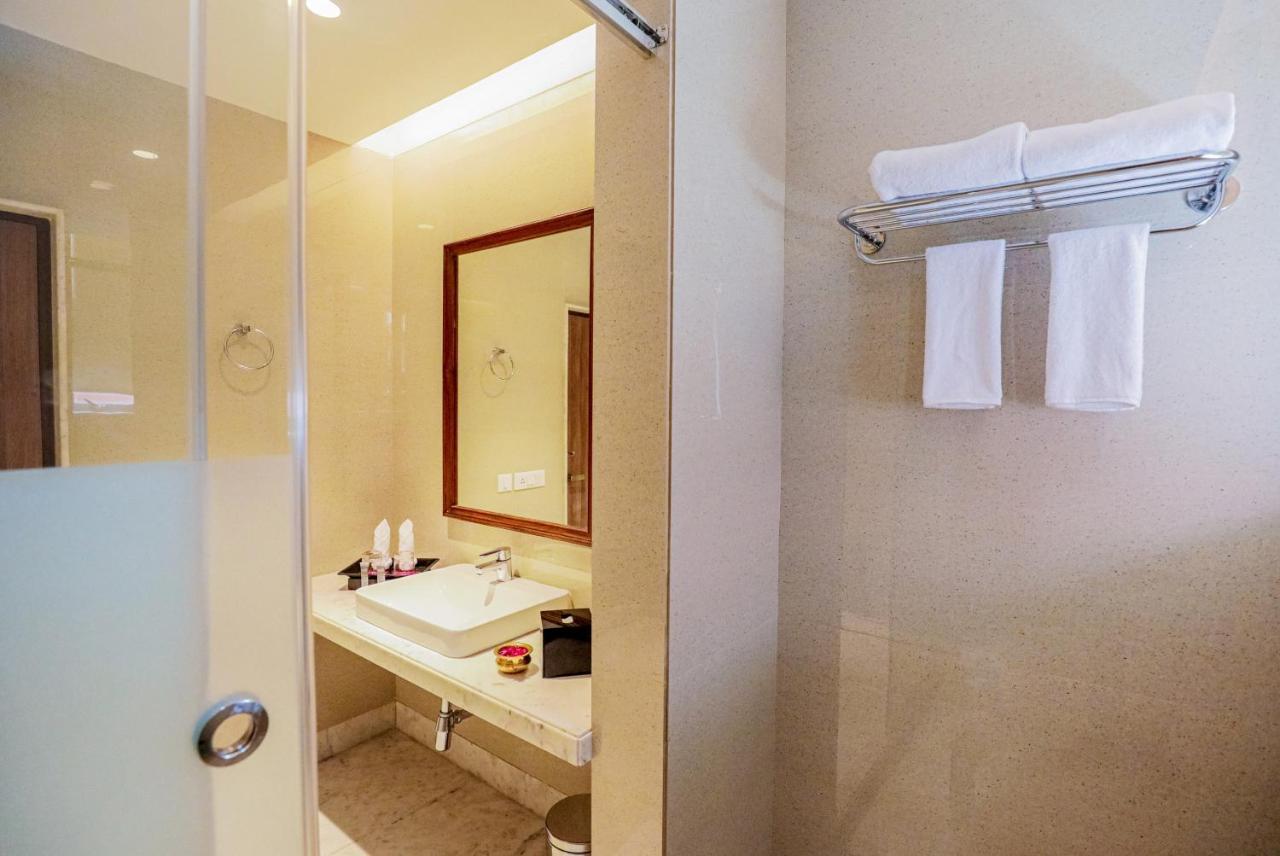 Gulab Kothi By Royal Orchid Hotels Limited Váránaszi Kültér fotó