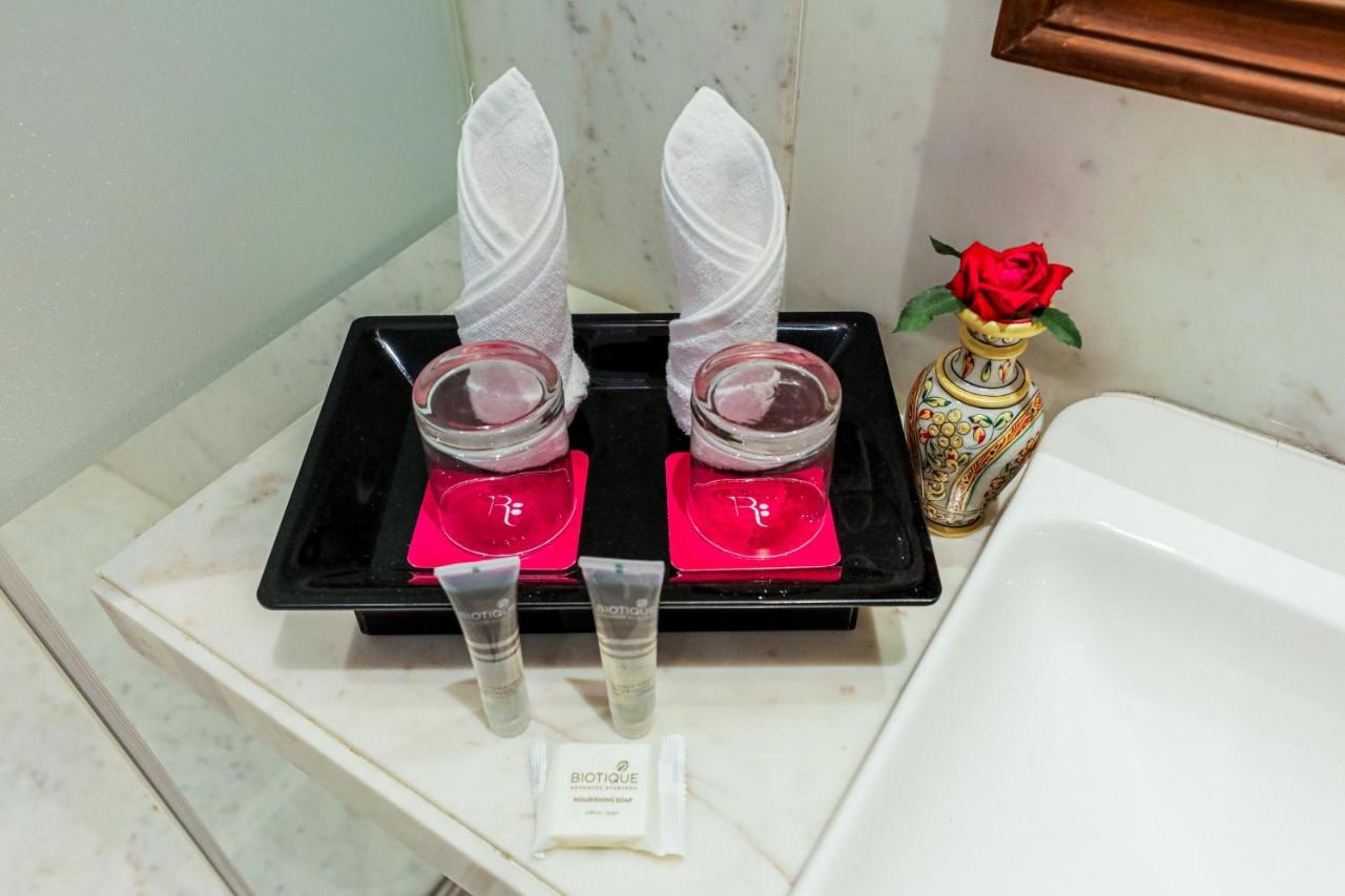 Gulab Kothi By Royal Orchid Hotels Limited Váránaszi Kültér fotó