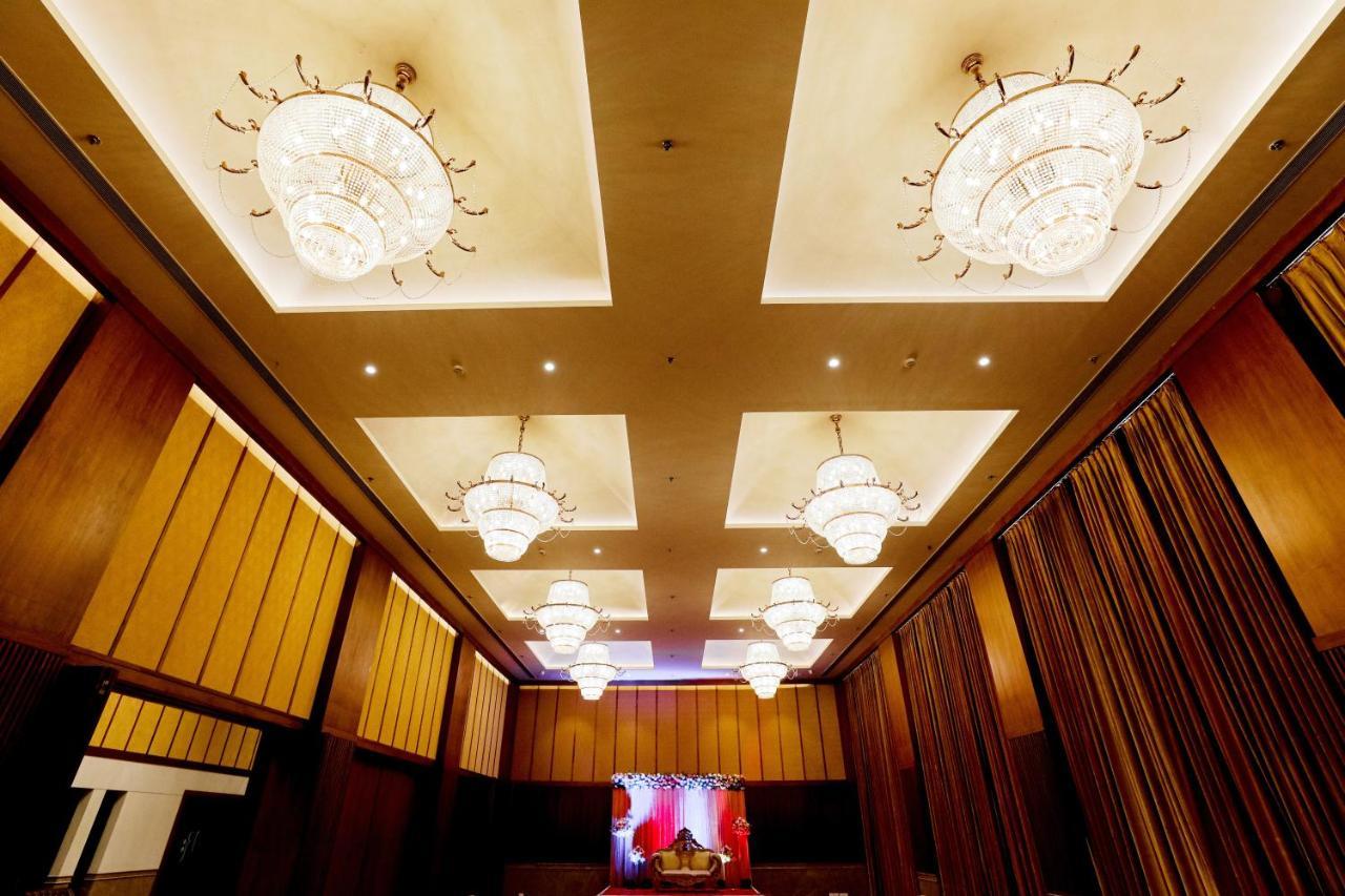 Gulab Kothi By Royal Orchid Hotels Limited Váránaszi Kültér fotó