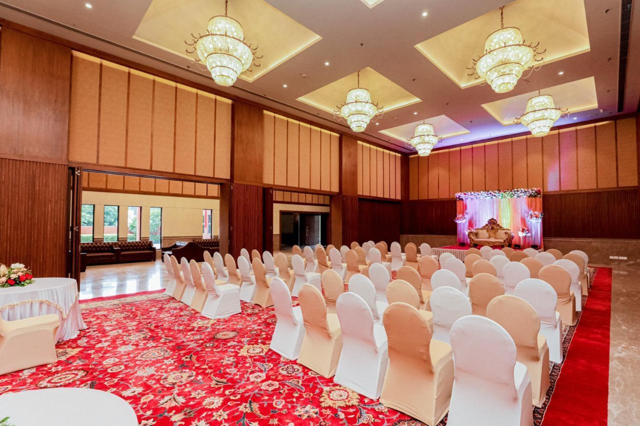 Gulab Kothi By Royal Orchid Hotels Limited Váránaszi Kültér fotó