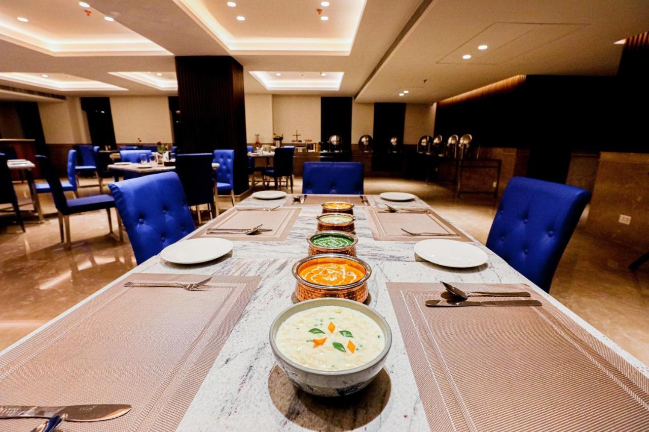 Gulab Kothi By Royal Orchid Hotels Limited Váránaszi Kültér fotó